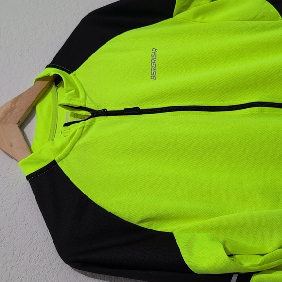 Bergrisar Neon Yellow Men's Cycling Jacket Four Back Pocket Zip Up Medium - Picture 4 of 15